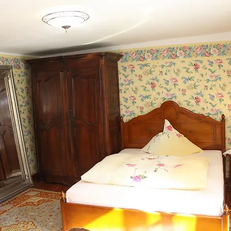 Penzion Altes Rittergut 3*