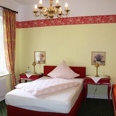 Penzion Altes Rittergut 3*