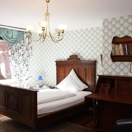 Altes Rittergut 3* Sehnde