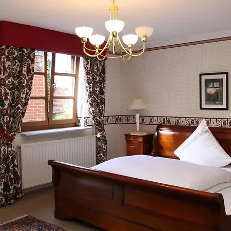 Altes Rittergut 3* Sehnde